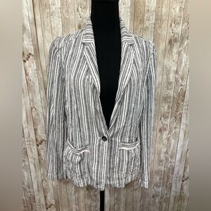 Maurices‎ Black and White Striped Blazer Classic Tailored Style